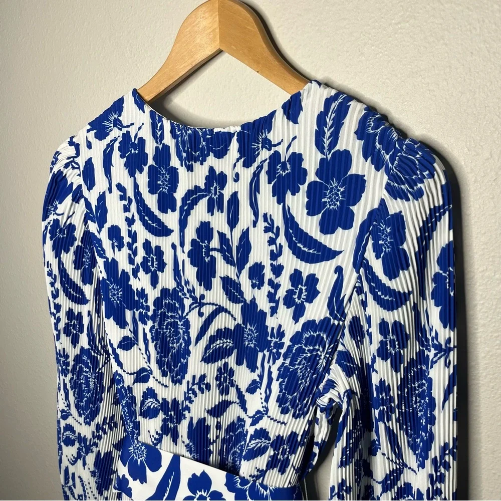 Milly Blue Liv Flowers of Spain Long Sleeve V Neck Pleated Mini Dress - Picture 11 of 13